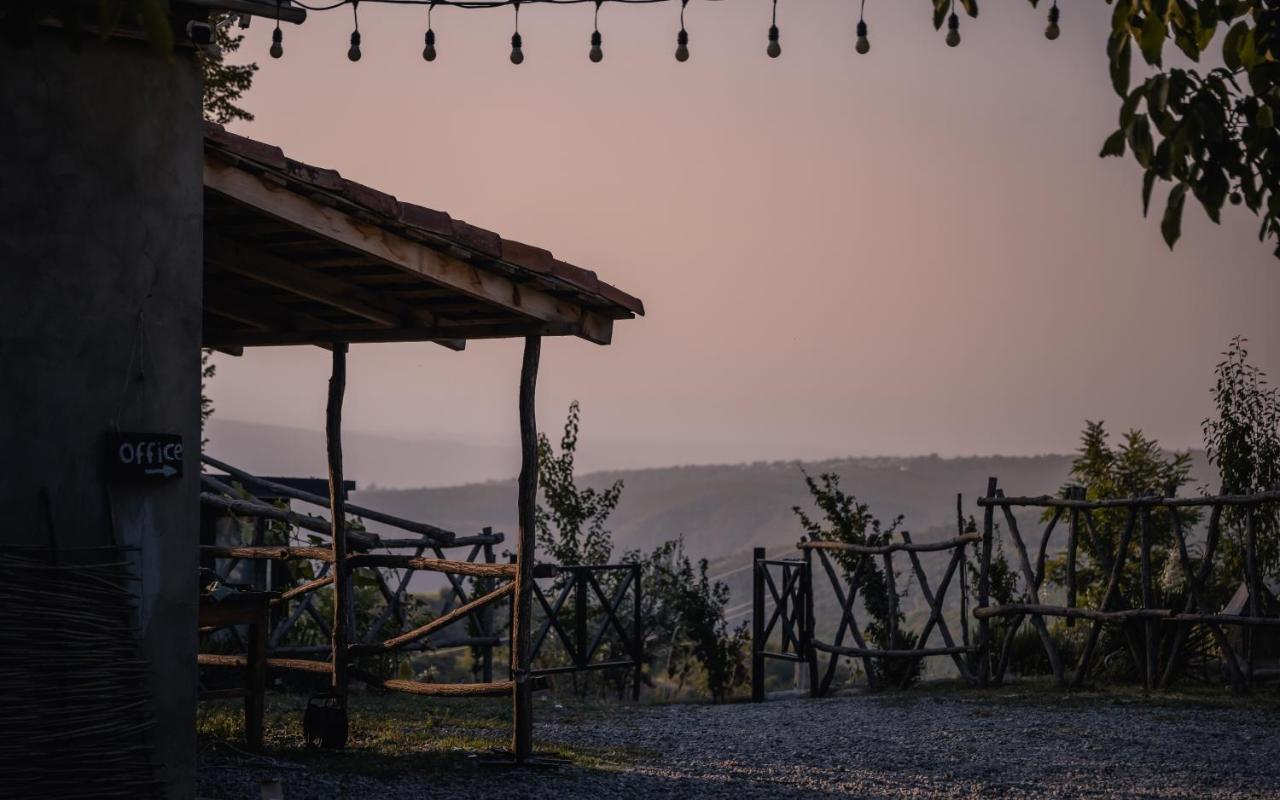 Lost Ridge Inn, Brewery&Ranch Signagi Exterior foto